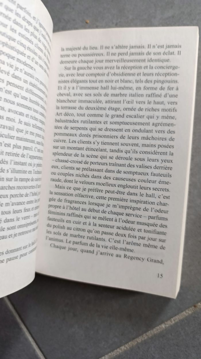 Livre La femme de ménage de Nita Prose - photo numéro 4
