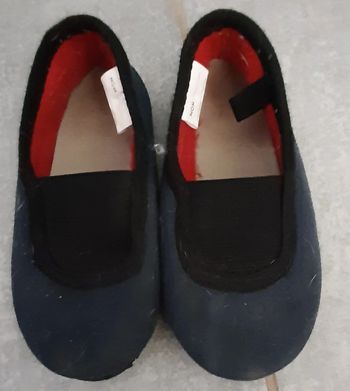 Chaussons ballerine garçon taille 24