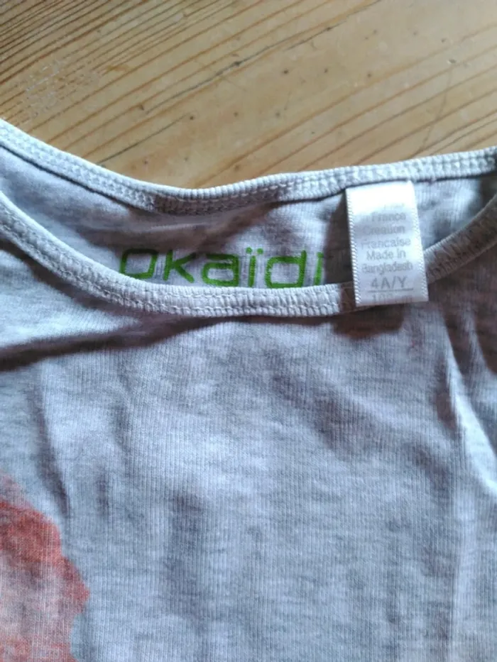 Tee Shirt Fille Okaïdi Taille 4 Ans - photo numéro 2