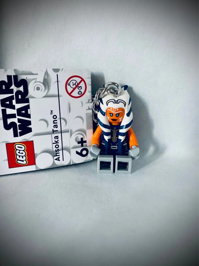 Porte-clés LEGO Star Wars 854186 - Ahsoka Tano - Neuf - photo numéro 5
