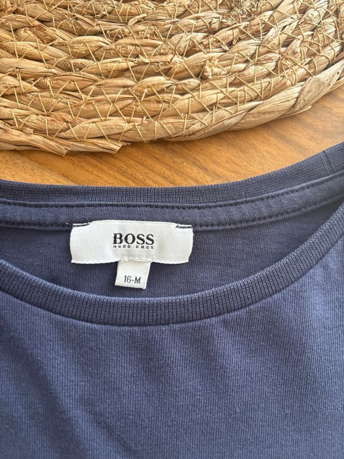 T-shirt Boss bleu marine 16 ans neuf - photo numéro 3