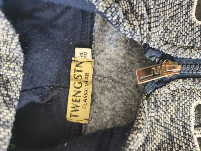 Gilet zippé taille 8 ans  marque tweng stn - photo numéro 2