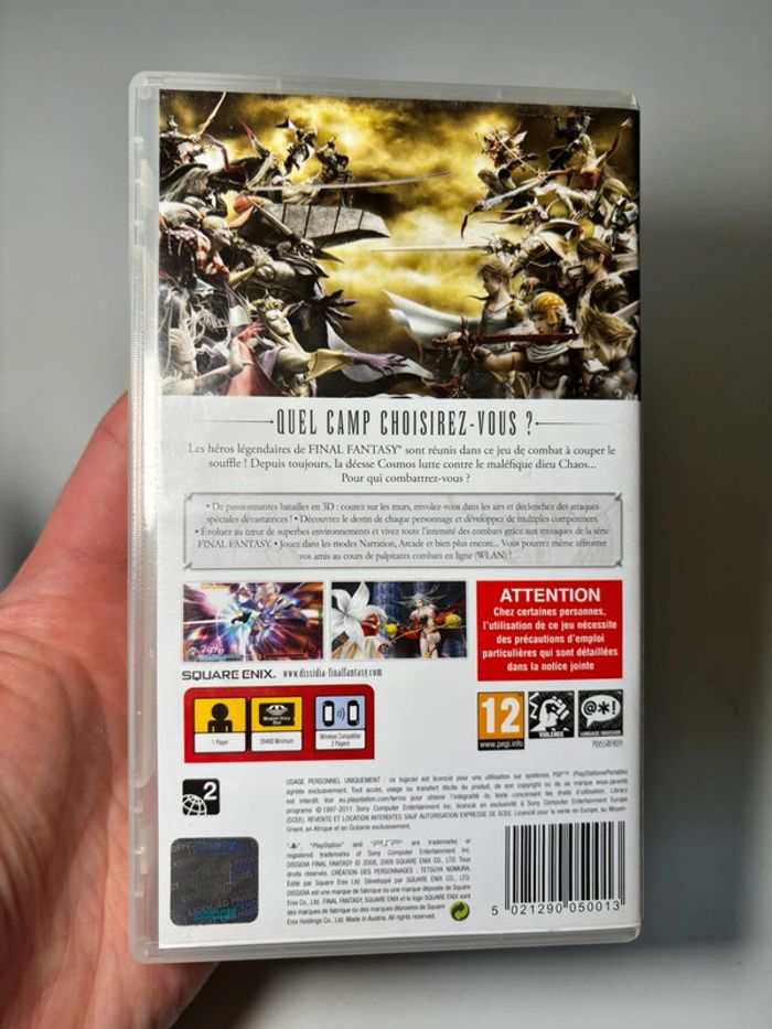 Jeux Sony PSP final fantasy dissidia complet PAL - photo numéro 2