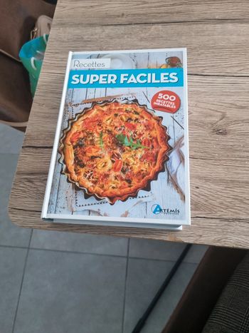 Livre recette super Faciles - Artemis éditions