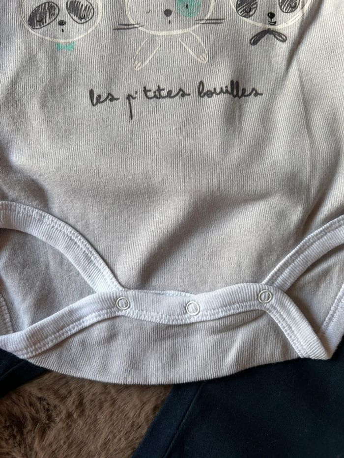 Lot 4 pièces 6 mois - photo numéro 15