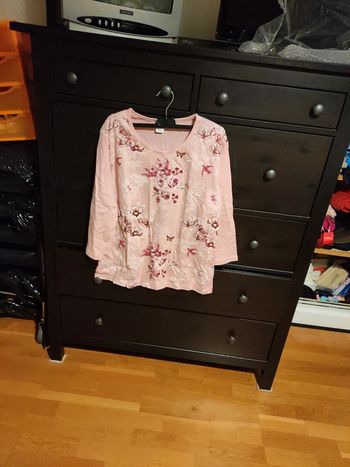 Lot de 2 tee shirts femme Damart 42/44