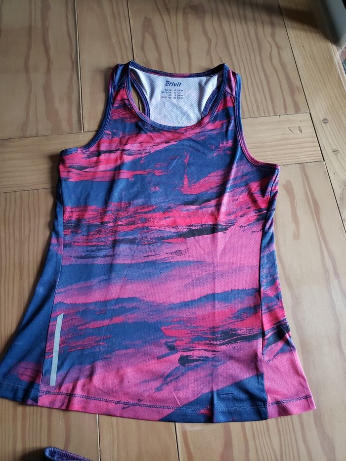 Ensemble sport femme - photo numéro 7