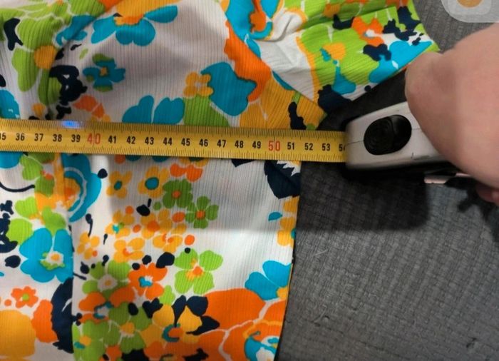 Vintage robe à grosse fleur orange jaune bleu vert - photo numéro 8