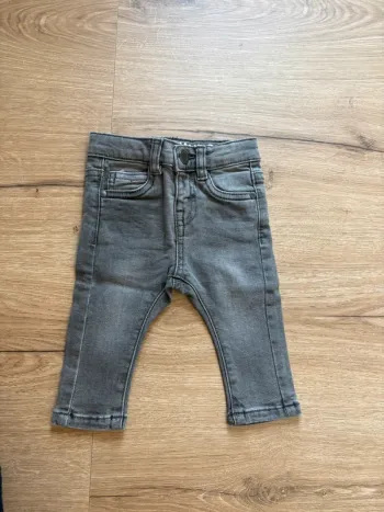 jeans slim 3 mois