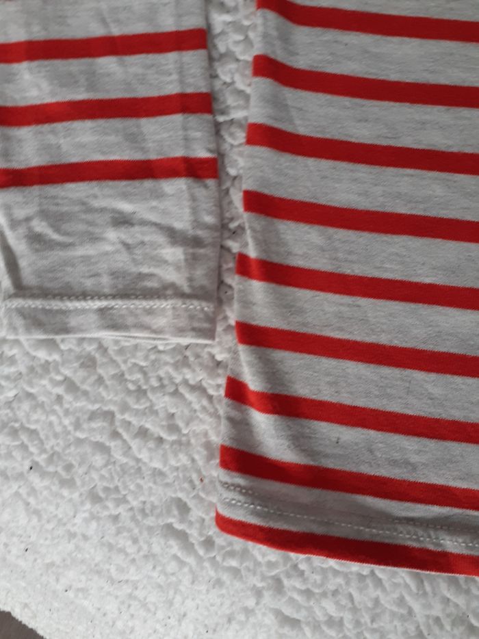 T-shirt rayé gris et rouge 4 ans Okaïdi - photo numéro 9