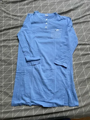 Chemise de nuit bleue