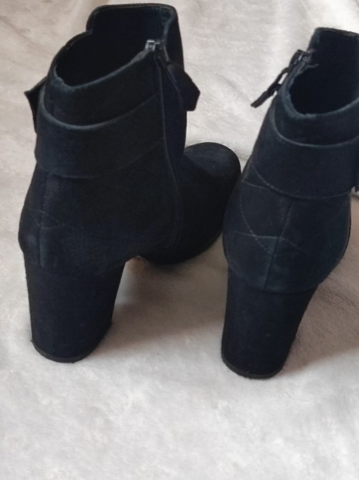 Bottines noires cuirs velour taille 38 - photo numéro 5