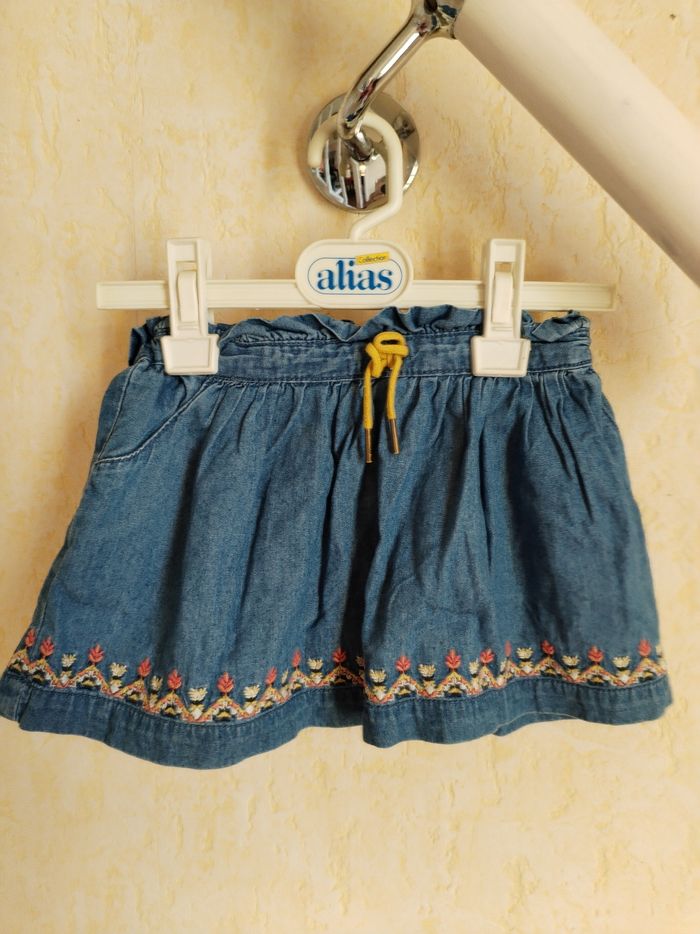 Jupe Vertbaudet, taille 3 ans