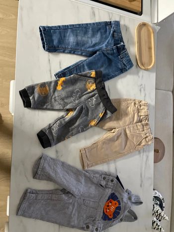 Lot pantalon salopette