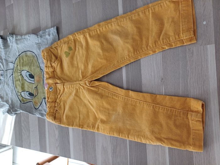 pantalon et tee shirt filles Taille 18 mois - photo numéro 2