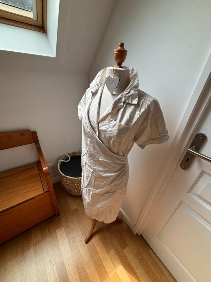 Sublime Robe portefeuille beige Max Mara Weekend – Taille 40 (FR) - photo numéro 6