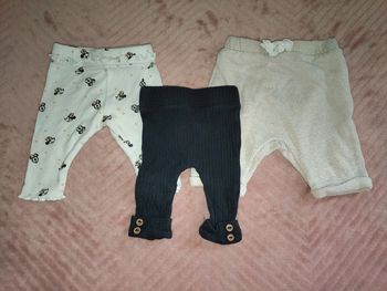 #pantalons bébé fille 1 mois#
