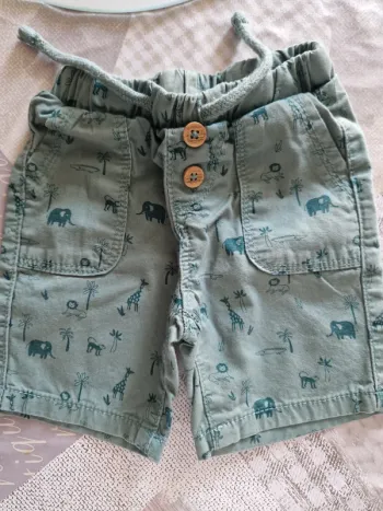 Short 3 mois