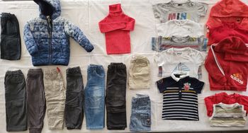 Lot de vêtements 02 ans / 21 pièces
