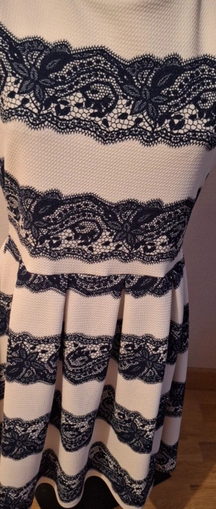 Robe soirée taille 42 - photo numéro 3