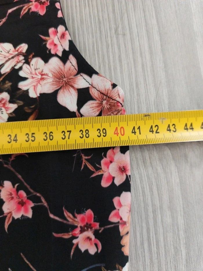 Blouse Dorothy Perkins taille 34 - photo numéro 7