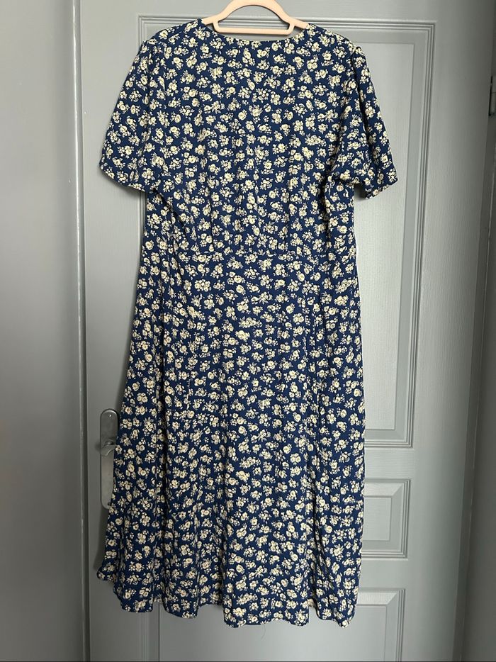 Robe Sézane Ophelia Cara T. 46 bleu fleurs longue - photo numéro 2