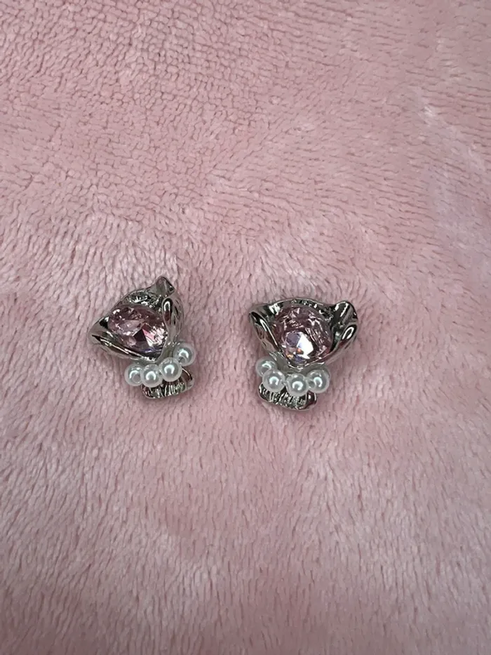 Boucles d’oreilles Neuves 🩷