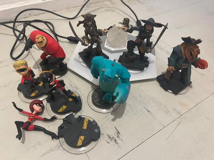 Lot figurine Disney infinity