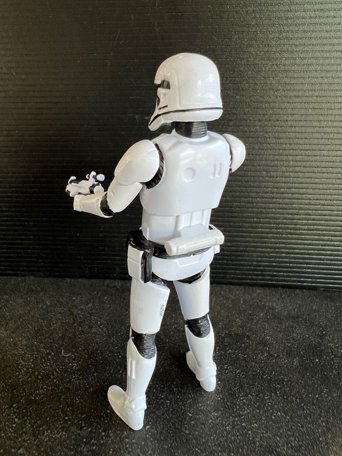 Storm Trooper du premier ordre - Figurine Star Wars 11cm - photo numéro 6