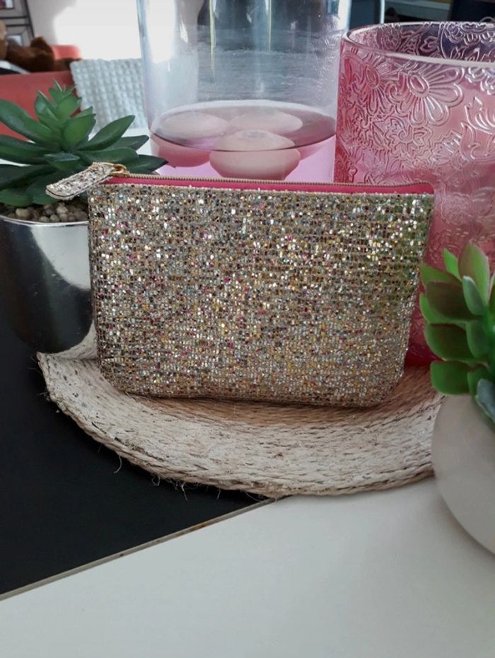 Porte-monnaie Pailletée Neuf🌿🌈 - photo numéro 2