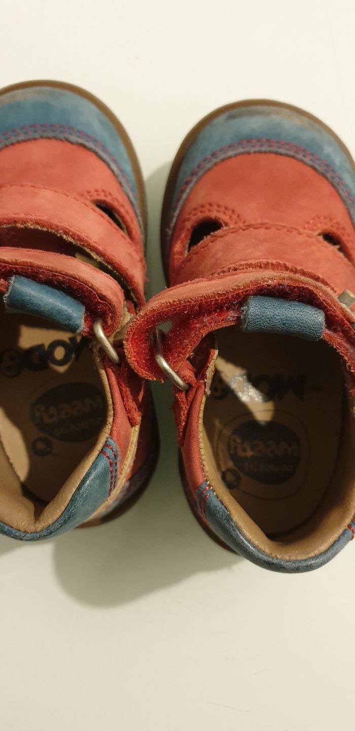 Chaussures taille 18 - photo numéro 3