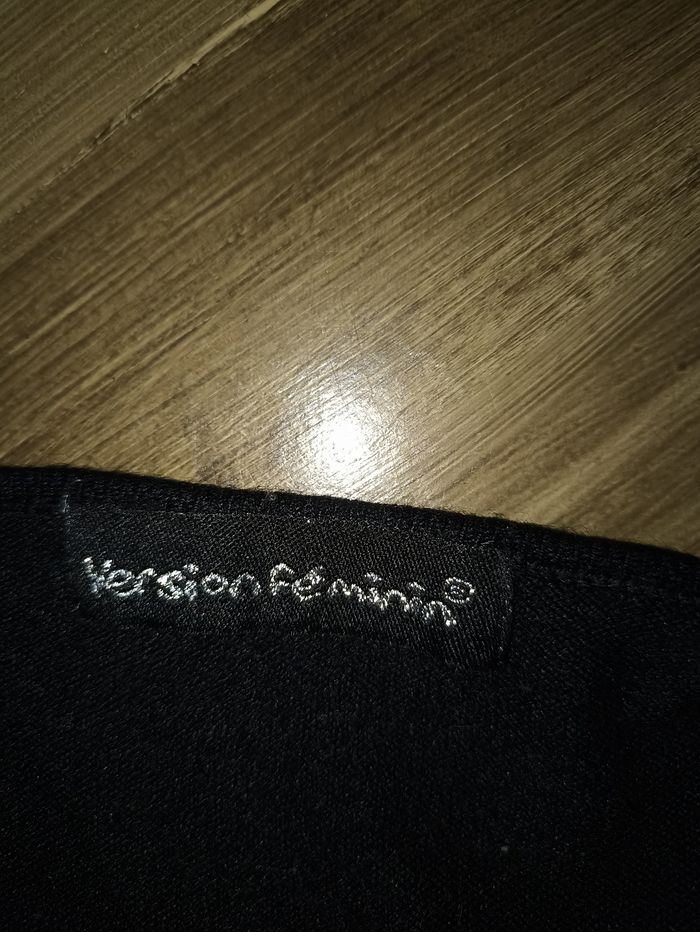 Pull Noir Tendance avec Inscription "ARMY" - Col V Boutonné - photo numéro 5