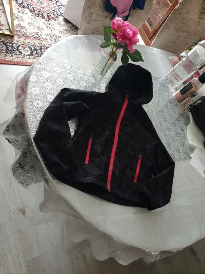 Veste coupé vent 8 ans