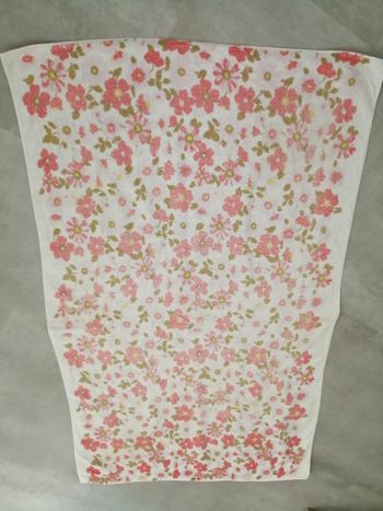 serviette fleurie 15 1x 90 cm