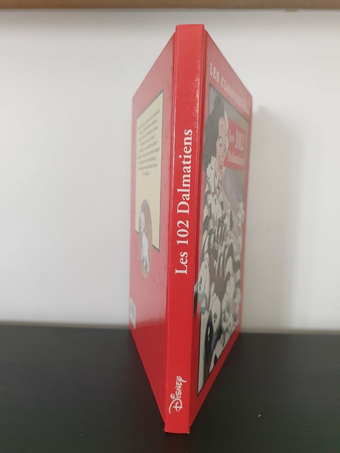Livre Disney "Les 102 Dalmatiens" - photo numéro 4