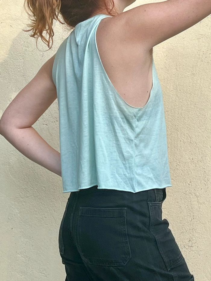 Crop top débardeur vert menthe - photo numéro 4
