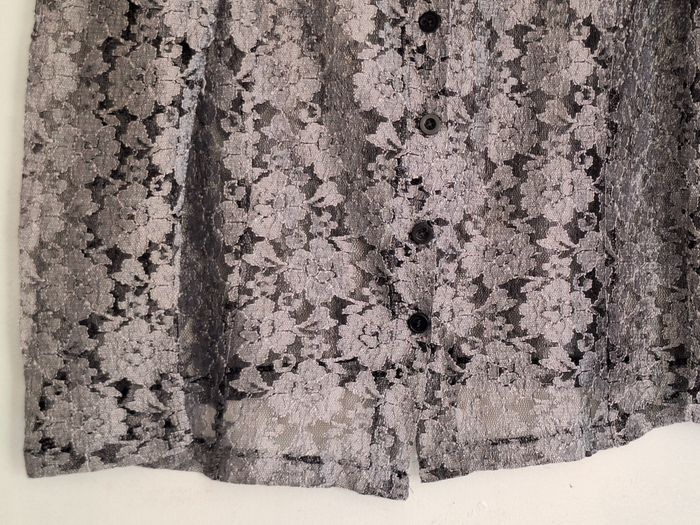 Chemisier vintage en dentelle transparente à manches longues - photo numéro 3