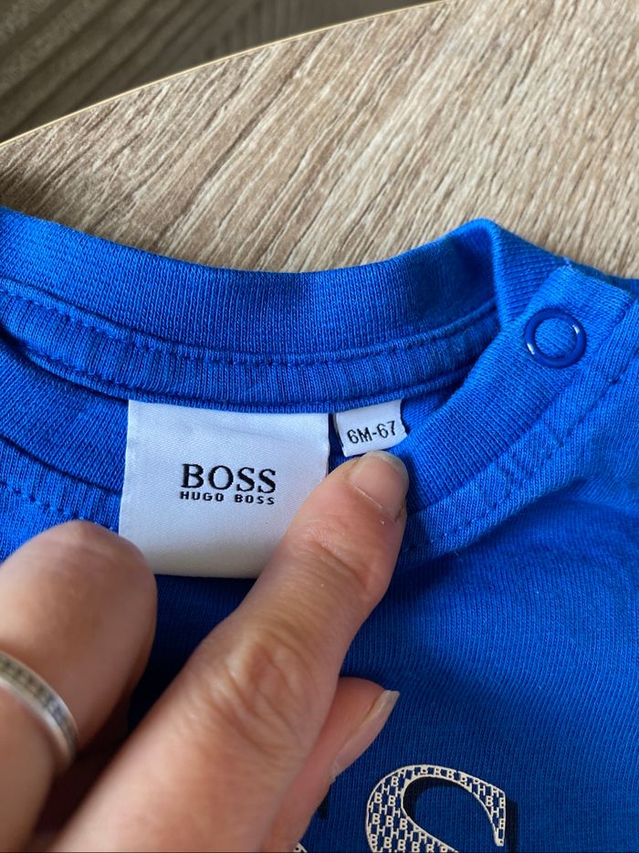Ensemble pantalon + haut Hugo boss - photo numéro 3
