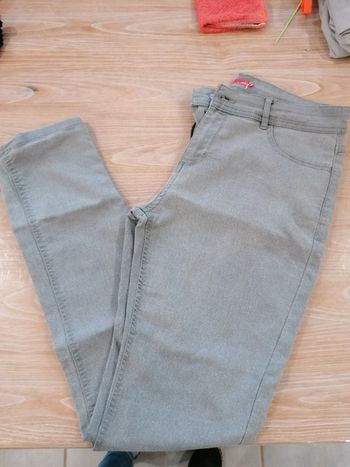 Jean gris