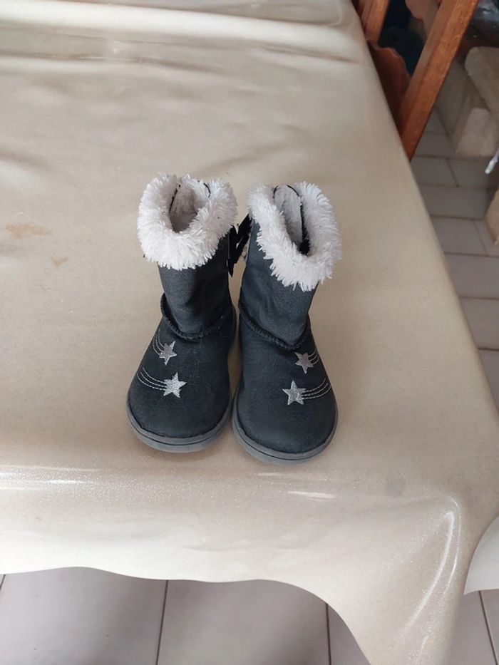 Lot chaussures t20 - photo numéro 4