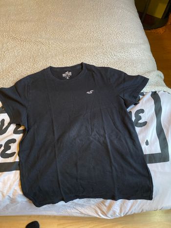 Vends tee shirt noir hollister
