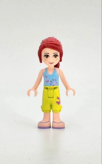 Lego Figurines Friends : Mia portant son Top 2 Papillons