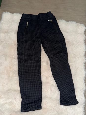 Pantalon chic printemps 4 ans très peu porté