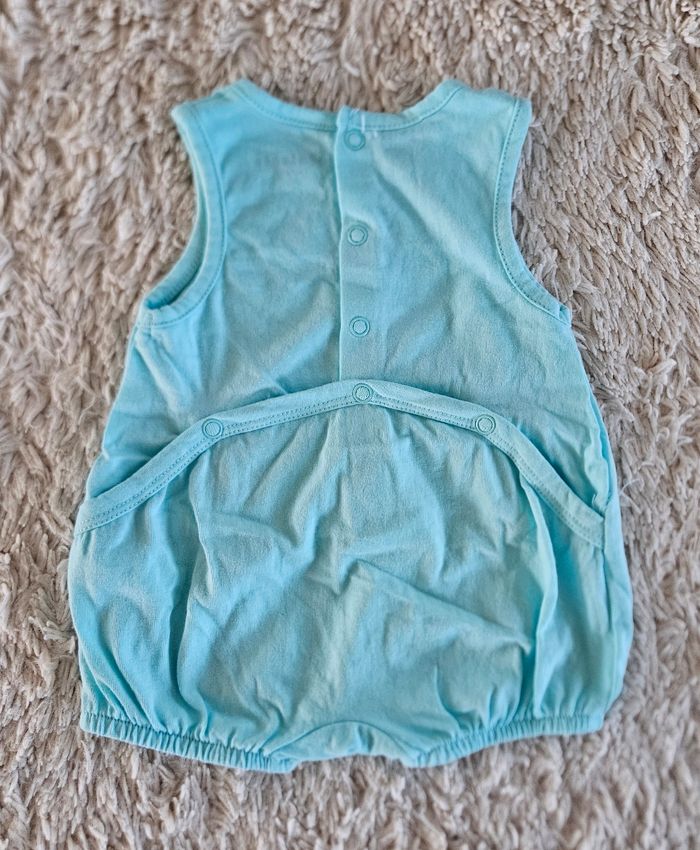 2 barboteuses 1 mois - photo numéro 3