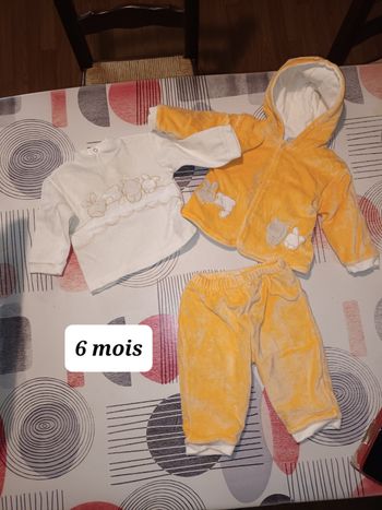 Tenue ensemble très chaud Taille 6 mois
