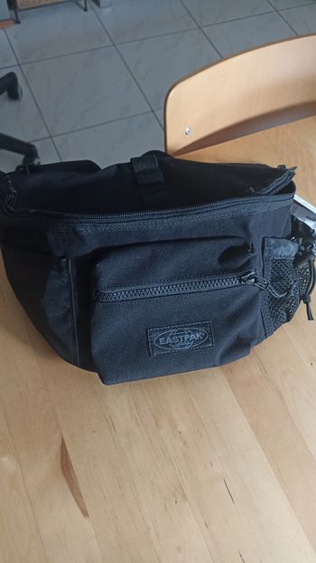 Sac banane homme cian noir Eastpak