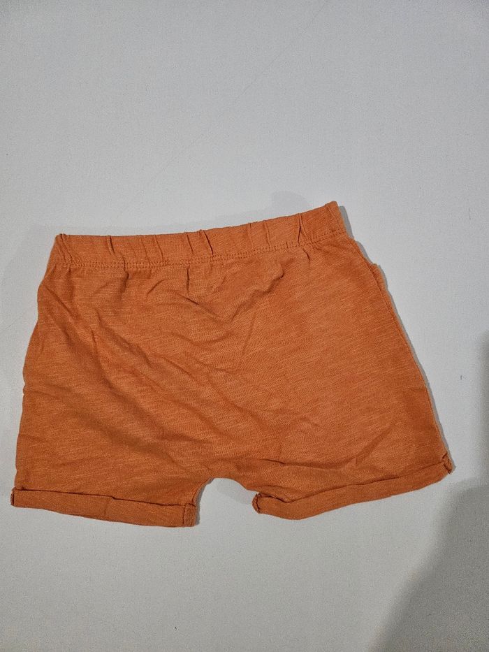 Lot de 5 pantalons et 1 short 12 mois - photo numéro 6