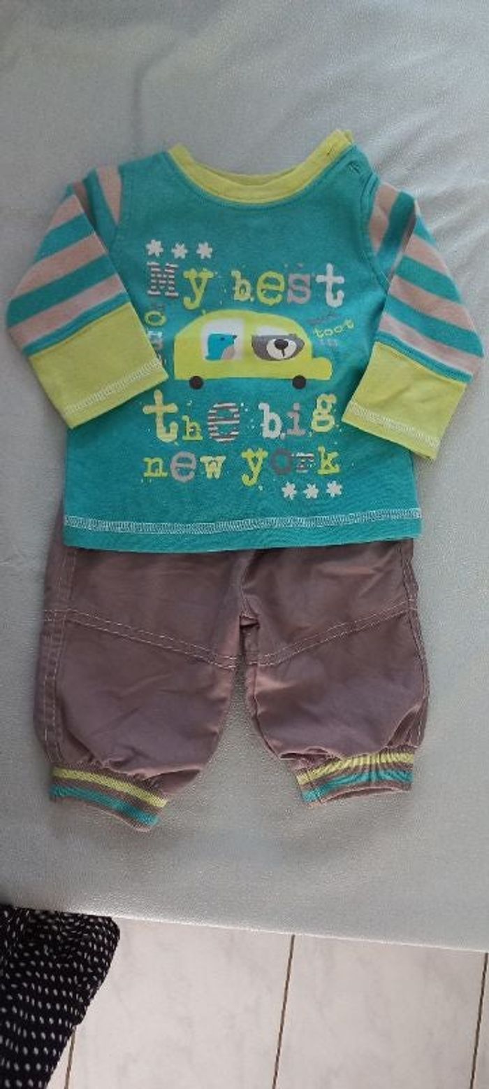 Ensemble bébé garçon pantalon et maillot