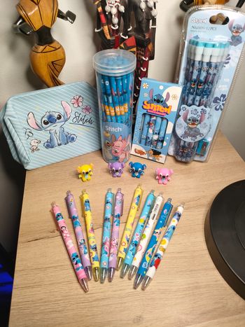 Fournitures stitch Crayon/ stylos 