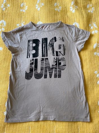 Tee-shirts beige Monoprix kid’s taille 14 ans neuf